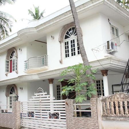 Jj'S White House Hotel Thrissur Ngoại thất bức ảnh