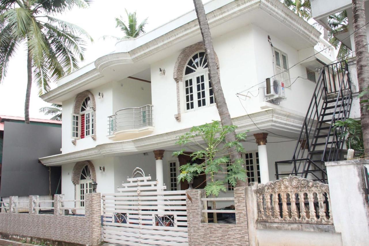 Jj'S White House Hotel Thrissur Ngoại thất bức ảnh