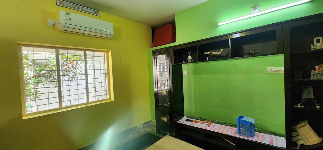 Jj'S White House Hotel Thrissur Ngoại thất bức ảnh