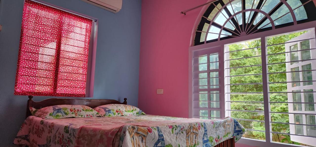 Jj'S White House Hotel Thrissur Ngoại thất bức ảnh
