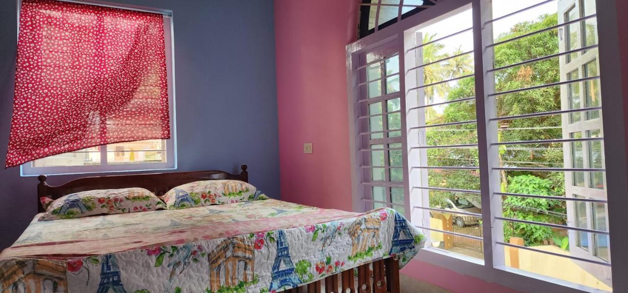 Jj'S White House Hotel Thrissur Ngoại thất bức ảnh