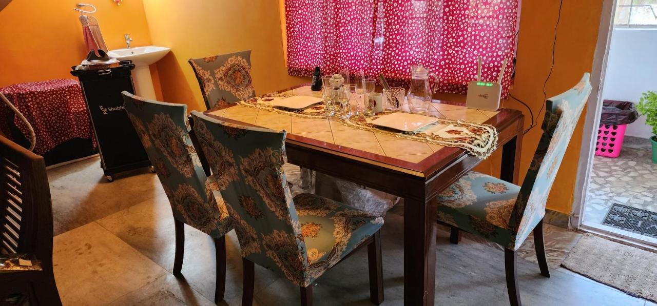 Jj'S White House Hotel Thrissur Ngoại thất bức ảnh